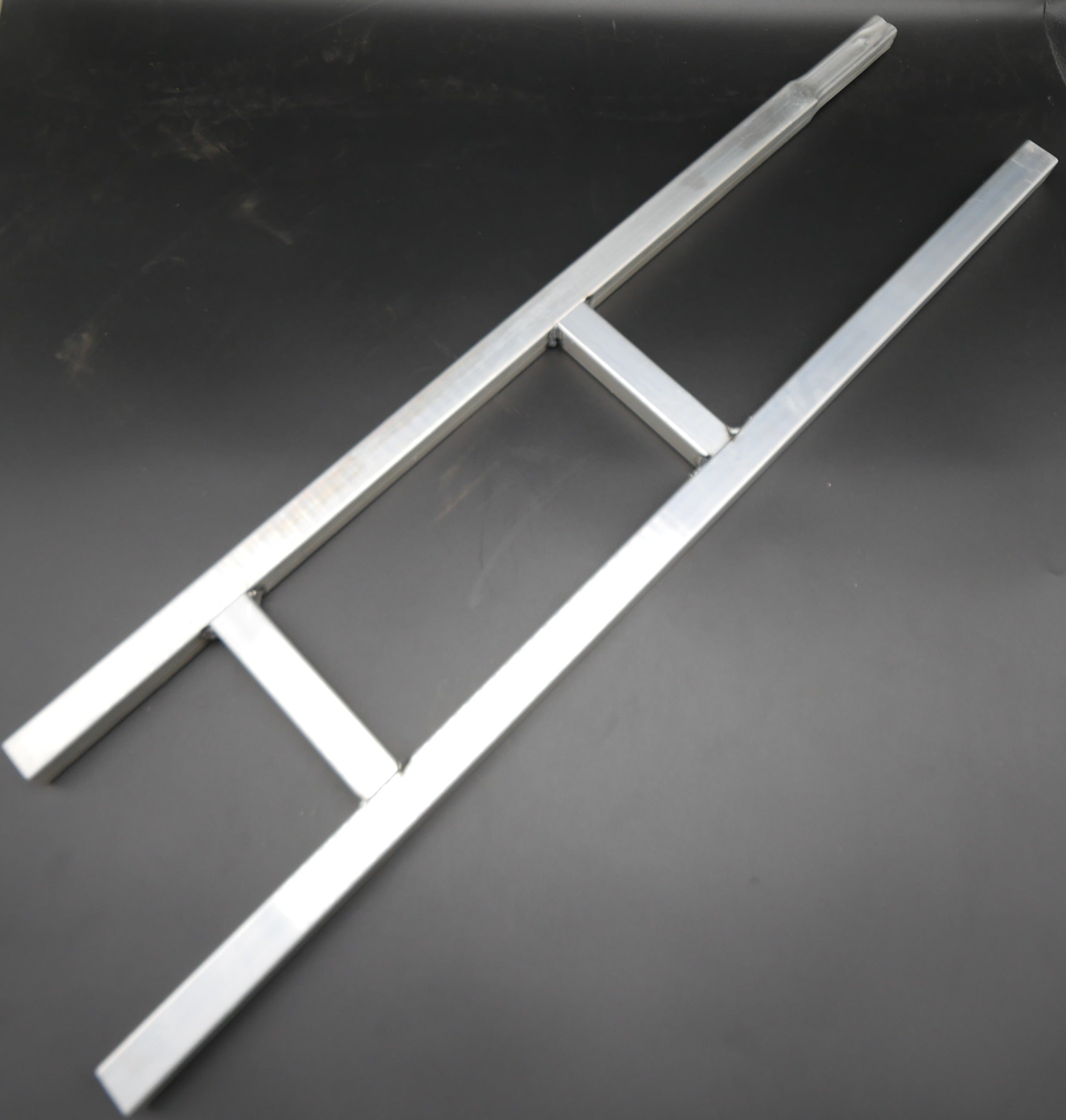 1" Square Welded Header - Silver